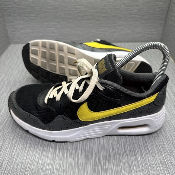 Nike Air Max 1 Smiles For Miles Black Yellow Smile Face Youth‎ Size 5Y Sneakers